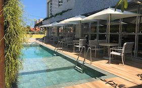 Flix Hotel